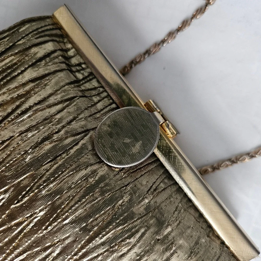 Vintage 60s La Regale Gold Metallic Evening Crossbody Hand Made Gold Chain Prom - Picture 5 of 9